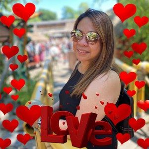 Meet your Posher, Edith